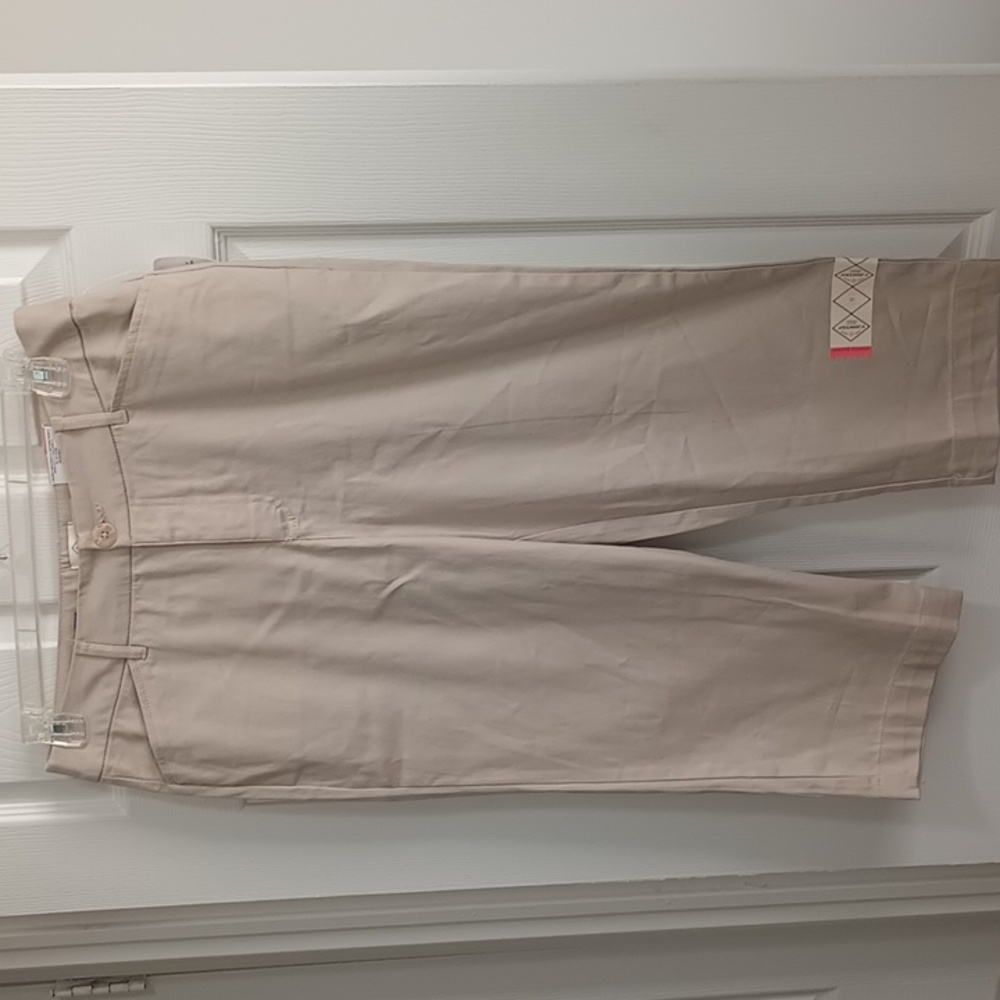 ST JOHNS BAY NWT WOMENS CROP PANTS SZ 12